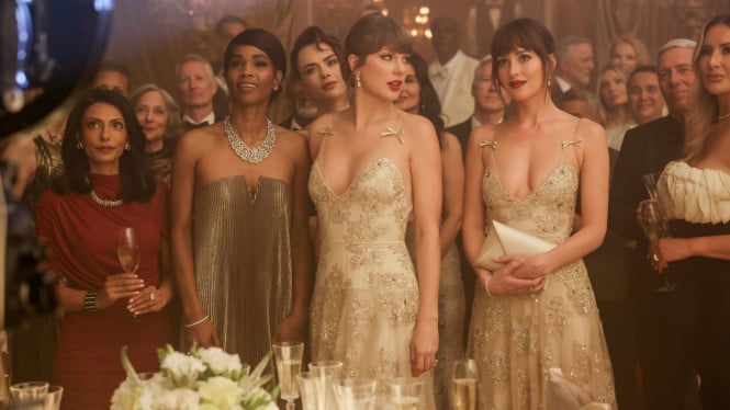Taylor Swift dan Dakota Johnson dalam Music Video Patient Zero