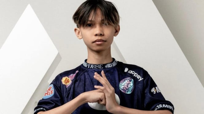 EVOS Rasyah Jadi MVP EWC Free Fire 2025, Bawa Tim Juara dan Hadiah Fantastis!