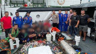 Tangkap Ikan Gunakan Kompresor, 8 Orang Nelayan di Labuan Bajo Ditangkap Polisi