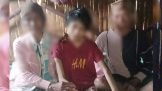 Pengorbanan Tanpa Batas: Pasangan Lansia di NTT 29 Tahun Merawat Anak Lumpuh