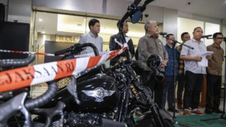 Motor Mewah hingga Mobil Ferrari Disita Kejagung dalam Kasus Suap Ekspor CPO