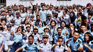 Wapres Gibran dan Gubernur Melki Tinjau SMK Maritim Kupang, Dorong Pendidikan Vokasi dan Kepedulian Sosial
