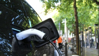 Transisi Energi dan Kendaraan Ramah Lingkungan: Menatap Masa Depan Transportasi Indonesia