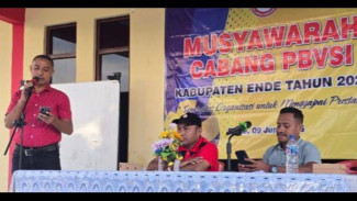 Ketua Fraksi PDIP DPRD Kabupaten Ende Resmi Terpilih sebagai Ketua PBVSI Ende