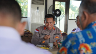 Kapolres Mabar Usulkan Praktisi Pariwisata Putar Lagu Indonesia Raya dan Edukasi Berkendara untuk Wisatawan