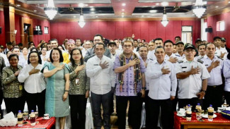 Menjahit Masa Depan Manggarai dari Desa: Gubernur NTT Dorong Hilirisasi Produk dan Penguatan Layanan Kesehatan