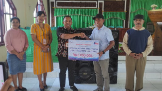 HUT ke-63, Bank NTT Berbagi Kasih dengan GMIT Emanuel Ruteng