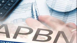 Pimpinan DPRD Manggarai Beli Mobil Baru di Tengah Kebijakan Efisiensi Anggaran