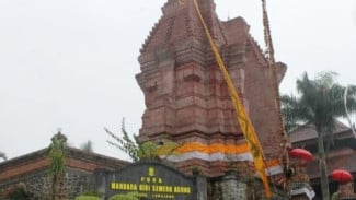 Gak Cuma Cantik, Pura Ini Jadi Simbol Kerukunan dan Spiritual!