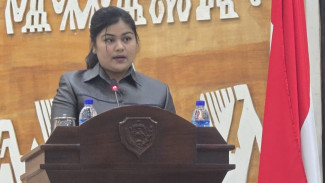 Demokrat “Semprot” Program Seremonial: Dari NTT Mart hingga Tour de EnTeTe
