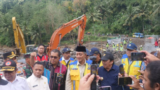 Menteri PU Dody Hanggodo Tinjau Banjir Bandang Nagekeo, Prioritaskan Rehabilitasi Infrastruktur