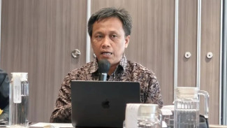 Dukung Pendidikan Anak, Kemendikdasmen Siapkan Bantuan Kuliah bagi Guru