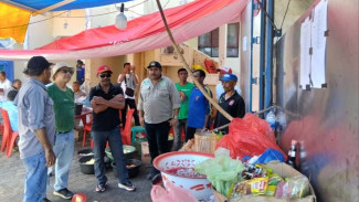 Wakil Bupati Ngada Dampingi Anggota DPR RI Dippo Nusantara Salurkan Bantuan & Sampaikan Dukacita di Bencana Nagekeo