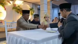 Pernikahan Viral di Pacitan: Beda Usia 50 Tahun, Mahar Rp3 Miliar