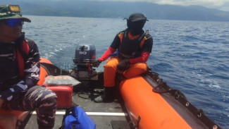 Tim SAR Gelar Operasi Pencarian Nelayan Ende Hilang Saat Memancing