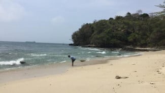 Nusakambangan: Tak Cuma Pulau Penjara, Ini Surga Tersembunyi di Balik Jeruji