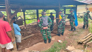Tim Wasev TMMD Cek Langsung Kondisi Calon Penerima Bantuan RTLH di Desa Barang