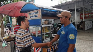 Alumnus IPB Uji Bahasa Inggris ke PKL di Pare, Hasilnya Mengejutkan