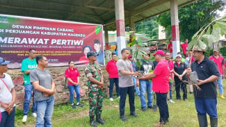 PDIP Nagekeo Merayakan Ulang Tahun Megawati Dengan Merawat Pertiwi