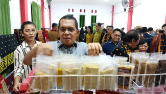 NTT Mart Jadi Etalase IKM, Gubernur Melki Tekankan Penguatan Produk Lokal Berkelanjutan