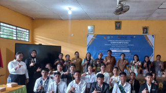 SMK N 1 Waingapu Gelar Ujian Kompetensi Sertifikasi BNSP Bersama LSP-PI SMKN 1 Kupang