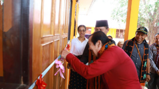 Sekolah Direhab Kementerian, Pemda Nagekeo Hanya Kebagian Pita Peresmian?