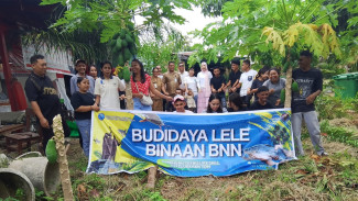 BNN NTT Lawan Narkoba Lewat Budidaya Ikan Lele, Kelurahan TDM Kupang Jadi 