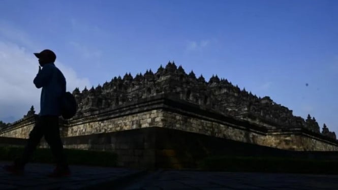 Pemandangan Candi Borobudur jelang perayaan Waisak 2025.