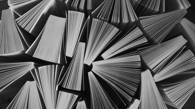 Mengapa Buku Masih Lebih Baik