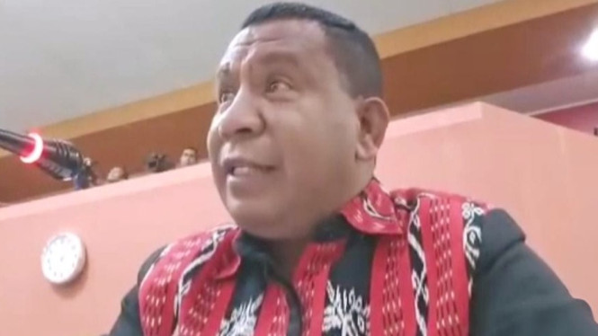 Ketua Komisi lV DPRD NTT  Patris Lali Wolo