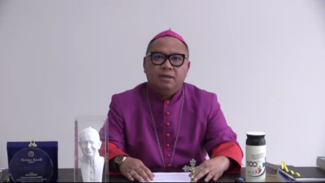 Uskup Labuan Bajo, Mgr. Maksimus Regus