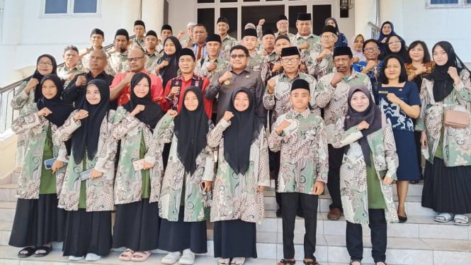 Bupati Sumba Timur Umbu Lili Pekuwali melepas kontingen MTQ menuju tingkat Provinsi NTT 2026