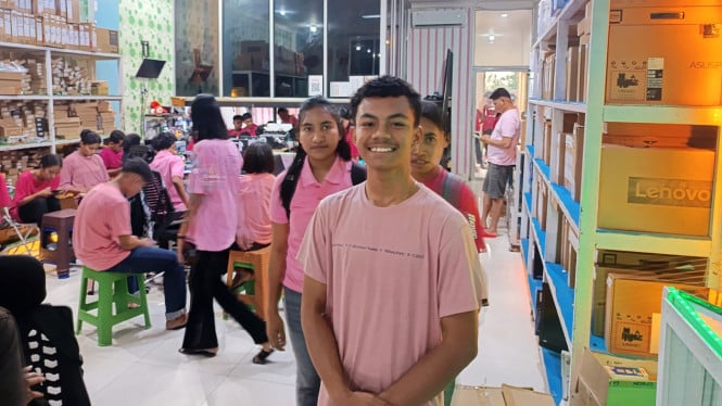 Salah satu peserta magang, Klemensianus Riali Dani atau yang akrab disapa Ariel, siswa kelas XII SMK Negeri 1 Borong, Kabupaten Manggarai Timur