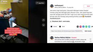 Sedih Bangat! Keluarga Ini Tidur di Emperan Karena Tak Bayar Kontrakan