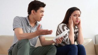 Bikin Nysesek! Ini 6 Tanda Pasangan Sudah Tidak Mencintaimu Lagi