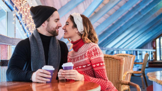 5 Ciri Pria yang Melindungimu, Salah Satunya Selalu Nyaman dan Aman