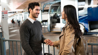 8 Kiat Menjaga Keharmonisan dan Kebahagiaan Rumah Tangga Saat LDR