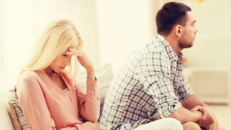 11 Tanda Hubungan Transaksional, Cintamu Tergantung Harta, Seks, Tahta