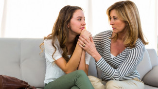 7 Pertanyaan yang Sering Diajukan Anak Perempuan Saat Memasuki Pubertas