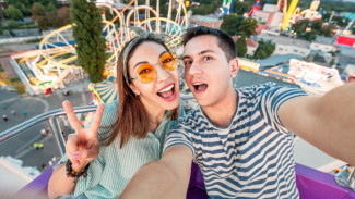 10 Tanda Hangat Bahwa Pria Sudah Menyukai dan Serius Mencintaimu