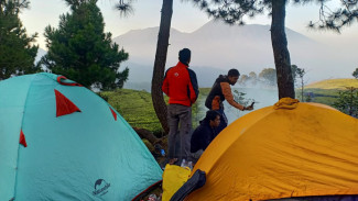 Camping di Smar Camp Gunung Luhur Camping di Smar Camp Gunung Luhur