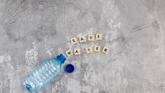 Viral! Kronologi Wanita Ini Dicibir Usai Protes Harga Air Kemasan, Kok Bisa?