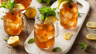 Meski Terlihat Segar Tapi Es Teh Tidak dianjurkan untuk Anak Balita. Ini Alternatif Pengganti Teh