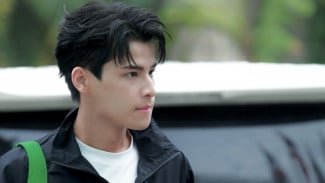 Ohm Thipakorn Thitathan : Bio, Profil, Pendidikan, Karier, Agama Hingga