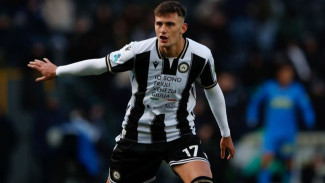 Man Utd Buru-Buru Incar Striker Lorenzo Lucca, Mengakhiri Kepindahan Osimhen ke Old Trafford