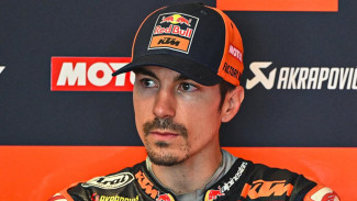 Maverick Dihukum Penalti Sehingga Lengser dari P2, Update Hasil GP Qatar dan Klasemen MotoGP 2025