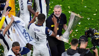 Pelatih Tottenham Tegaskan Masa Depan Usai Kalahkan MU di Final Liga Europa