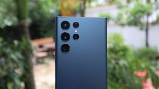 Samsung Galaxy S22 Ultra 2025: Flagship Murah dengan Kamera Dewa, Masih Layak Beli?