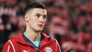 Berita Transfer Terkini : Douglas Luiz  Kirim Sinyal ke Man Utd, Benjamin Sesko Gagal Berlabuh di MU