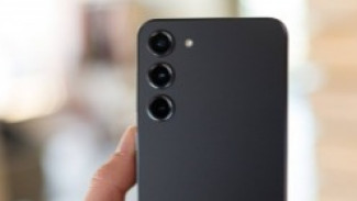 Galaxy S23 Plus: 'Bandel Tapi Murah', Flagship Menawan di Bawah Rp 6 Juta!